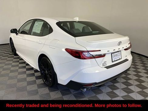 Used 2025 Toyota Camry SE w/ Convenience Package AWD/4WD image 6