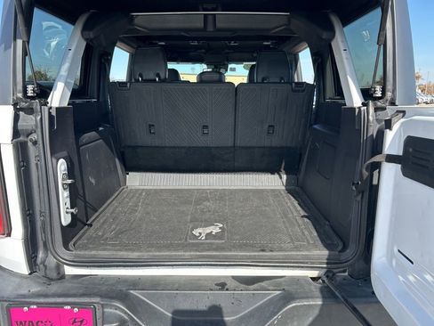 Used 2022 Ford Bronco Wildtrak image 34
