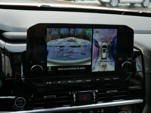 Certified 2023 Nissan Pathfinder SL w/ SL Premium Package image 18