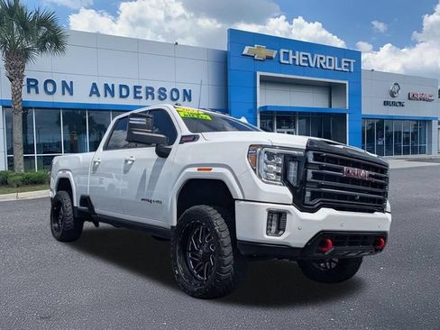 Used 2022 GMC Sierra 2500 AT4 w/ AT4 Premium Plus Package AWD/4WD image 1