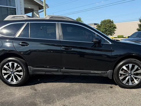 Used 2015 Subaru Outback 2.5i Limited AWD/4WD image 6