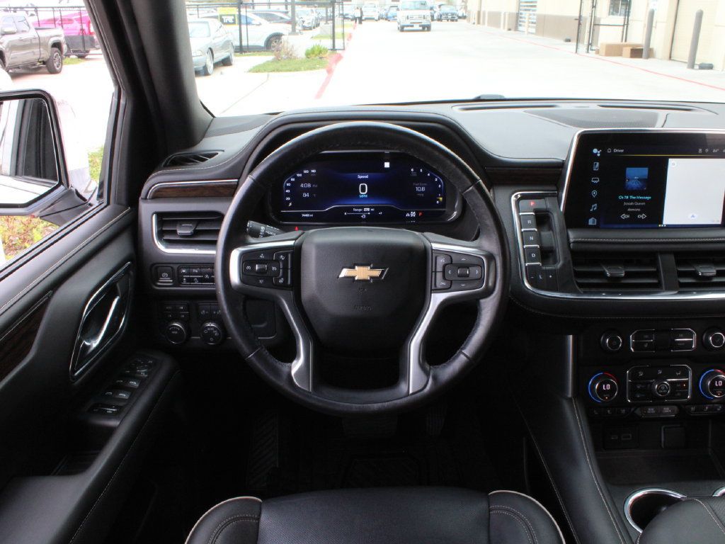 Used 2023 Chevrolet Suburban Premier AWD/4WD image 20