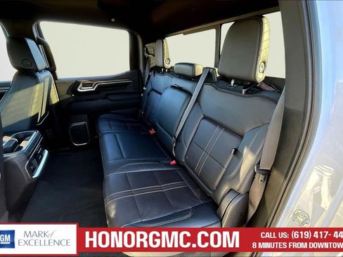 Used 2023 Chevrolet Silverado 1500 High Country w/ Technology Package image 22