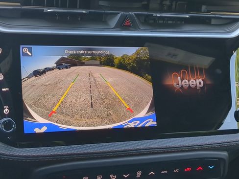 New 2026 Jeep Cherokee Overland AWD/4WD image 19