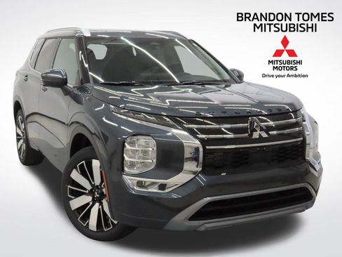 New 2026 Mitsubishi Outlander SEL FWD image 1
