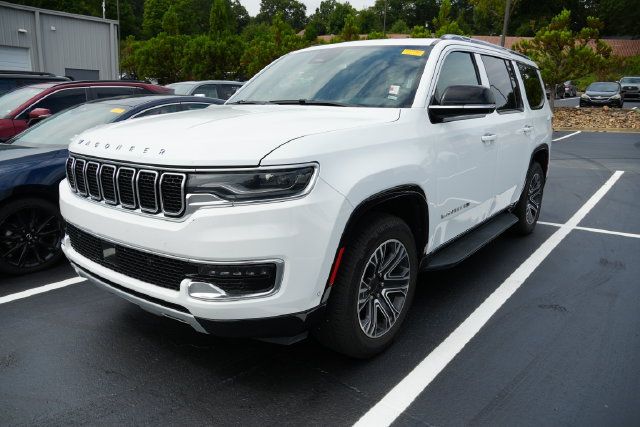 Used 2024 Jeep Wagoneer Series II w/ Flexible Seating Group RWD image 6