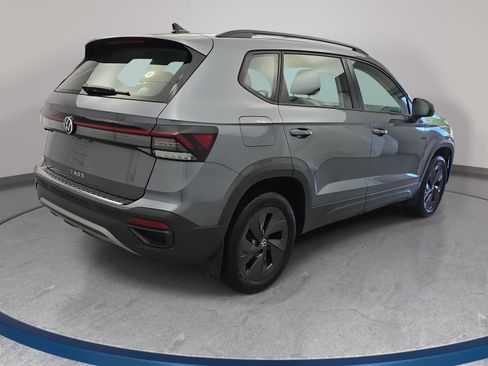 Used 2025 Volkswagen Taos S FWD image 5