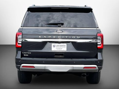 Used 2024 Ford Expedition Limited AWD/4WD image 7