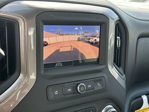 New 2026 GMC Sierra 2500 Pro AWD/4WD image 13