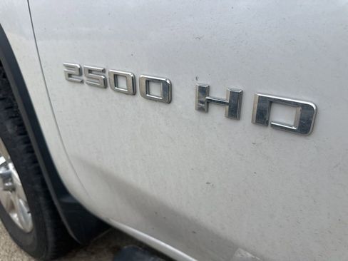 Used 2020 Chevrolet Silverado 2500 LTZ w/ LTZ Convenience Package image 21