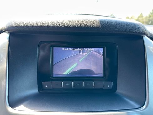 Used 2015 Chevrolet Suburban LS AWD/4WD image 14