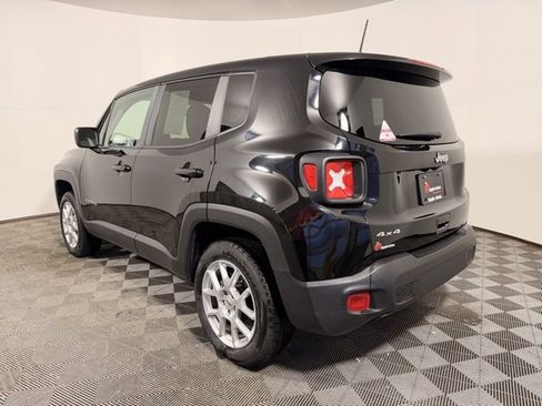 Certified 2023 Jeep Renegade Latitude image 6
