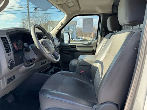 Used 2019 Nissan NV 2500 SL w/ Navigation Package image 24