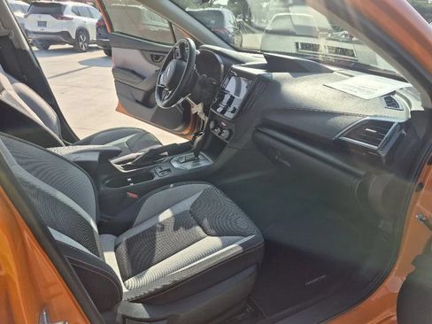 Used 2018 Subaru Crosstrek 2.0i Premium AWD/4WD image 16