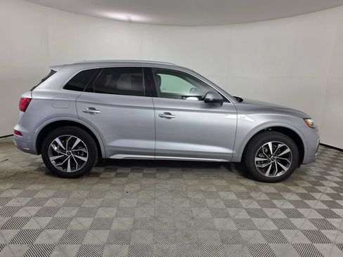 Certified 2023 Audi Q5 2.0T Premium w/ Convenience Package AWD/4WD image 8