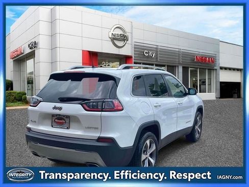 Used 2021 Jeep Cherokee Limited AWD/4WD image 6