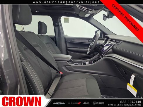 Certified 2025 Jeep Grand Cherokee L Laredo image 14