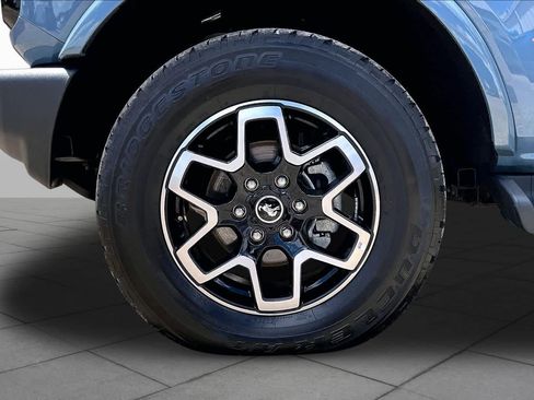 Certified 2025 Ford Bronco Outer Banks AWD/4WD image 11