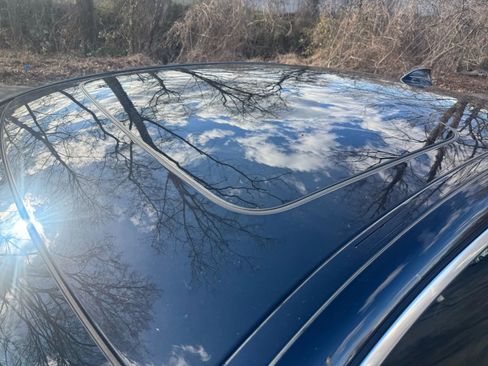 Used 2018 BMW 530e w/ Premium Package 2 image 15