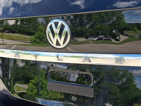 Used 2019 Volkswagen Atlas SE w/ Towing Package AWD/4WD image 39