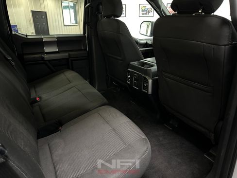 Used 2016 Ford F150 XLT w/ Equipment Group 302A Luxury AWD/4WD image 40