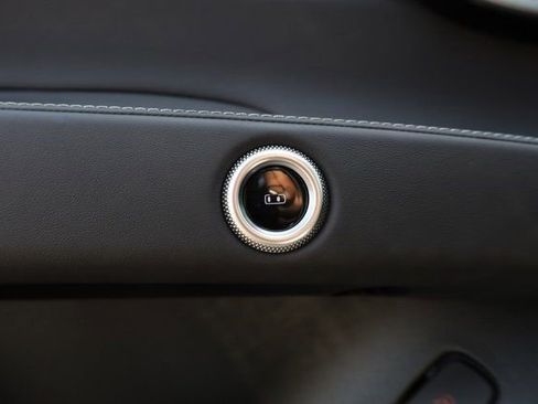 New 2025 Maserati Grecale Modena image 13