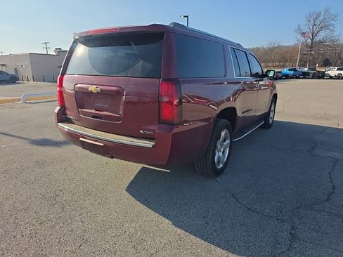 Used 2017 Chevrolet Suburban Premier image 5