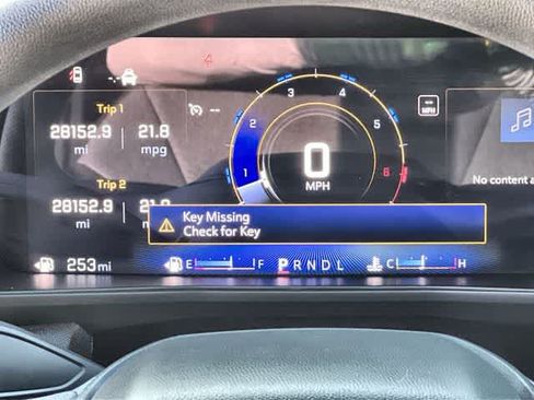 Used 2024 Chevrolet Colorado W/T w/ WT Convenience Package RWD image 19