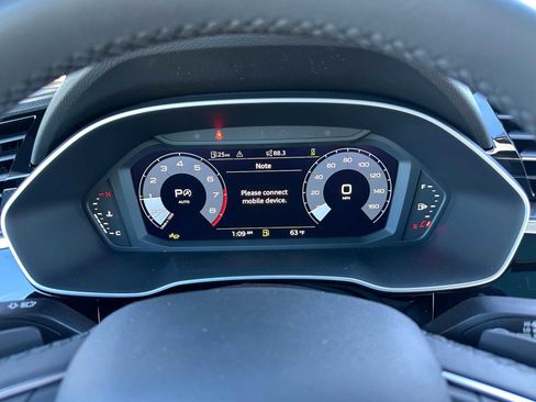 New 2025 Audi Q3 2.0T Premium image 24