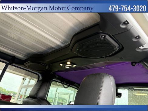 Used 2022 Jeep Wrangler Unlimited Sahara w/ Cold Weather Group AWD/4WD image 39