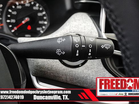 New 2026 Jeep Compass Latitude image 33