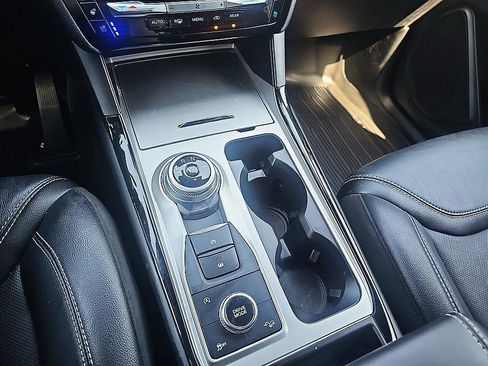 Used 2022 Ford Explorer ST w/ Equipment Group 401A AWD/4WD image 25
