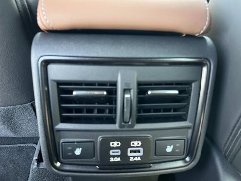 New 2026 Subaru Forester Touring AWD/4WD image 18