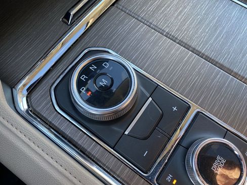 Certified 2024 Ford Expedition Max Limited image 28