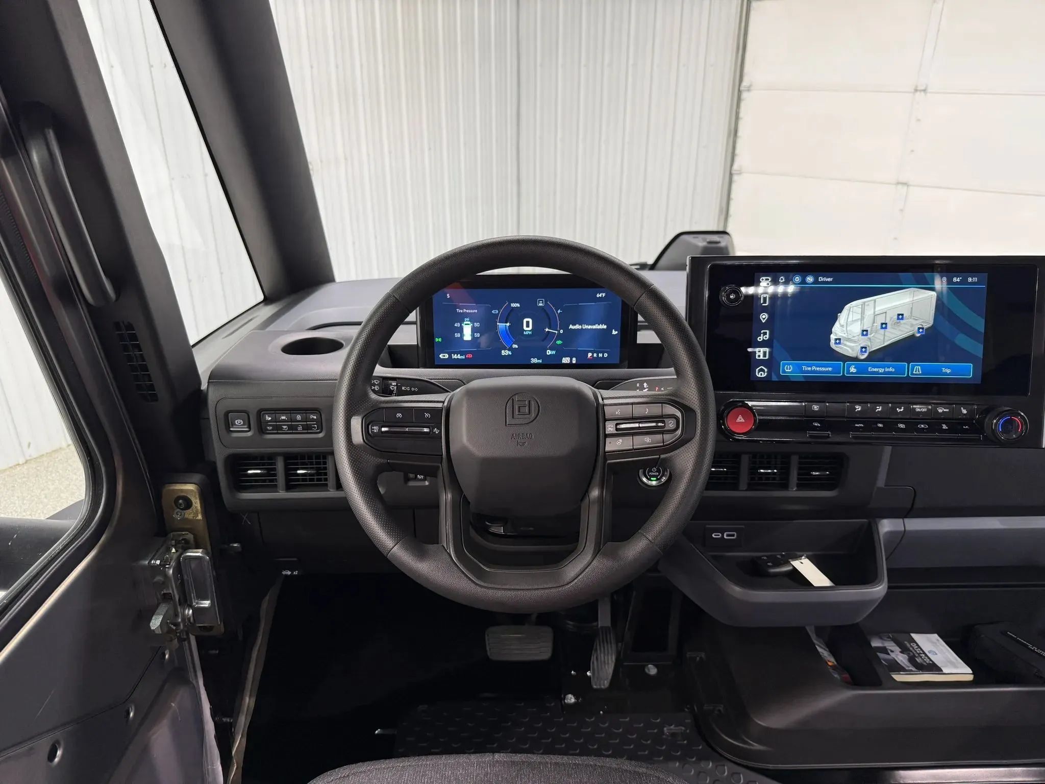 Used 2023 Chevrolet Brightdrop 600 w/ Active Safety Package 2 AWD/4WD image 17