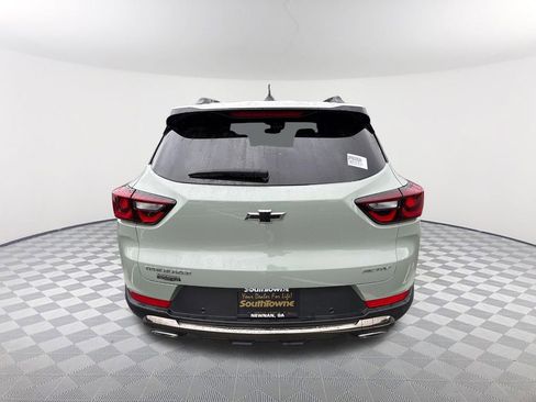 Used 2024 Chevrolet TrailBlazer ACTIV w/ Driver Confidence Package FWD image 6