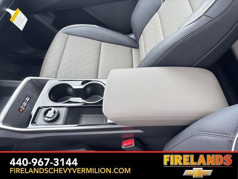 New 2026 Chevrolet Equinox LT w/ Convenience Package II image 35