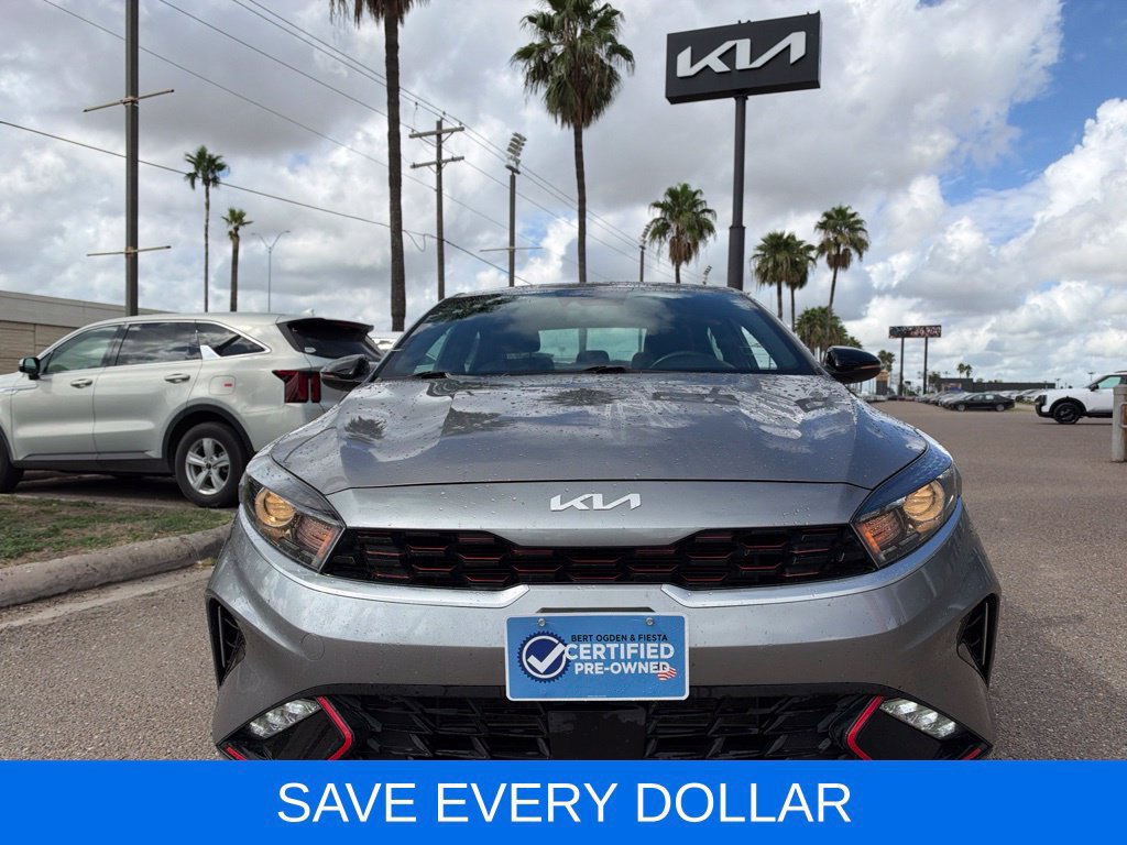 Used 2023 Kia Forte GT-Line w/ GT-Line Premium Package FWD image 2