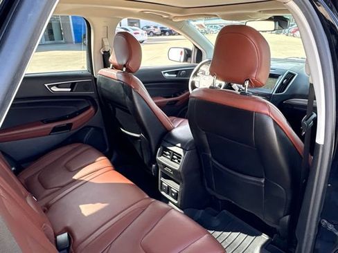 Used 2018 Ford Edge Titanium w/ Canadian Touring Package AWD/4WD image 24
