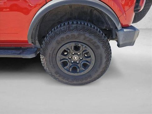 Used 2022 Ford Bronco Wildtrak AWD/4WD image 9