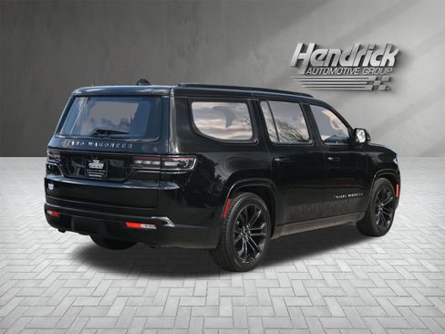 Used 2022 Jeep Grand Wagoneer Series II AWD/4WD image 10