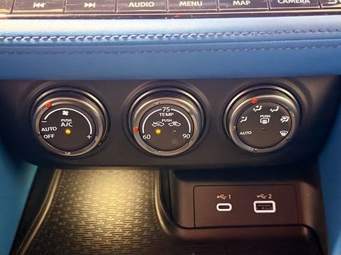 Used 2024 Nissan Z Performance w/ Floor Mat Package image 16