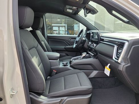 New 2026 GMC Canyon Elevation w/ Convenience Package image 39