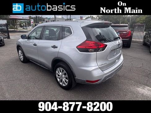 Used 2017 Nissan Rogue S AWD/4WD image 3