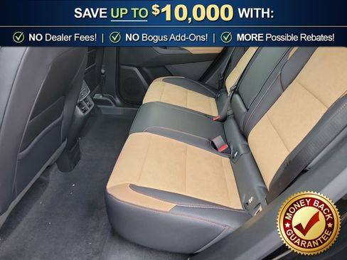 New 2026 Chevrolet Equinox ACTIV w/ Convenience Package III AWD/4WD image 20