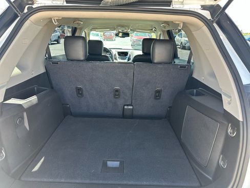 Used 2017 GMC Terrain SLE image 15