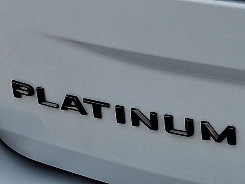 Used 2025 Ford Expedition Platinum w/ Stealth Appearance Package AWD/4WD image 30