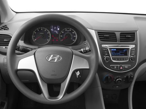 Used 2016 Hyundai Accent SE FWD image 10