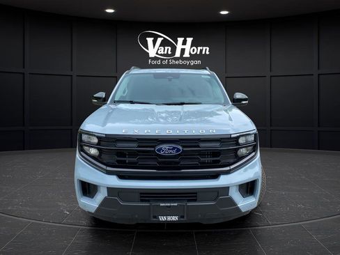 New 2026 Ford Expedition Max Active AWD/4WD image 2