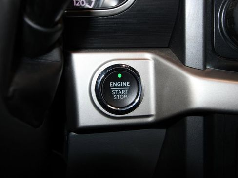 Used 2022 Ford F150 XLT w/ Equipment Group 302A High image 14